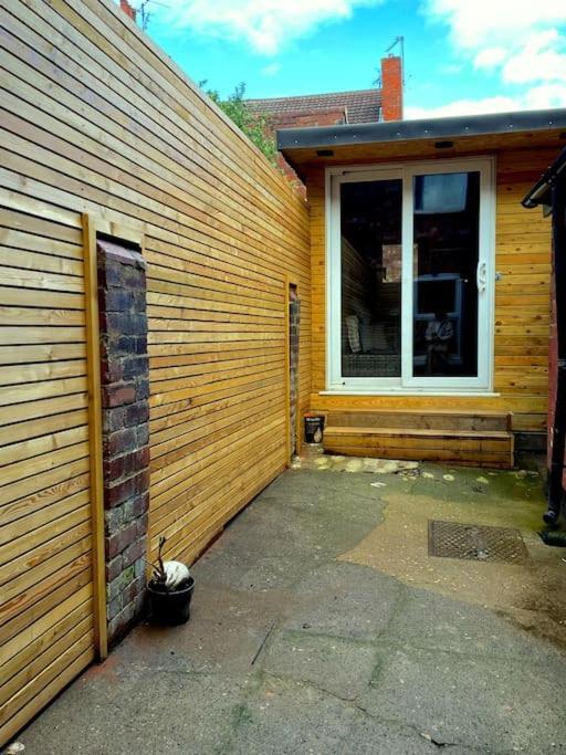 Central Area Terraced House With Private Hot Tub リンカーン エクステリア 写真