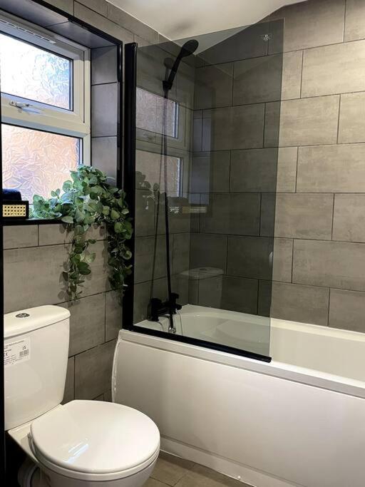 Central Area Terraced House With Private Hot Tub リンカーン エクステリア 写真