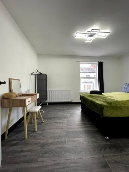 Central Area Terraced House With Private Hot Tub リンカーン エクステリア 写真