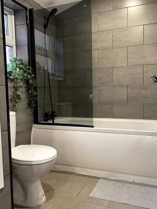Central Area Terraced House With Private Hot Tub リンカーン エクステリア 写真